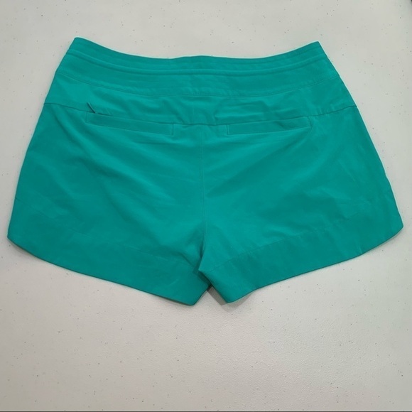 Athleta Shorts Adult Size 2 Green Activewear Running Zipper Pocket Women - Picture 2 of 6
